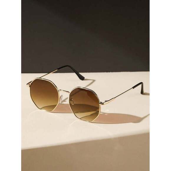 Retro Geometric Metal Frame Classic Glasses